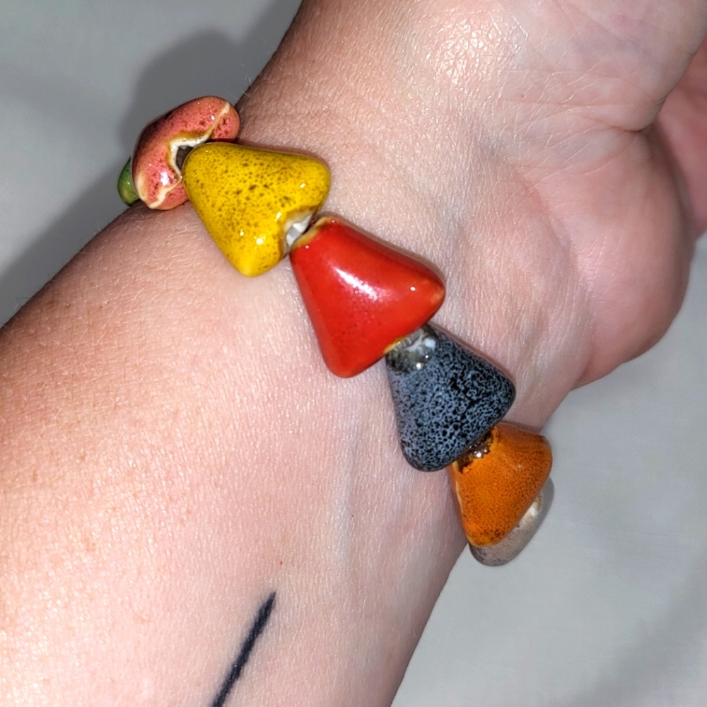 Beautiful stone stretchy bracelet - Picture 4 of 5